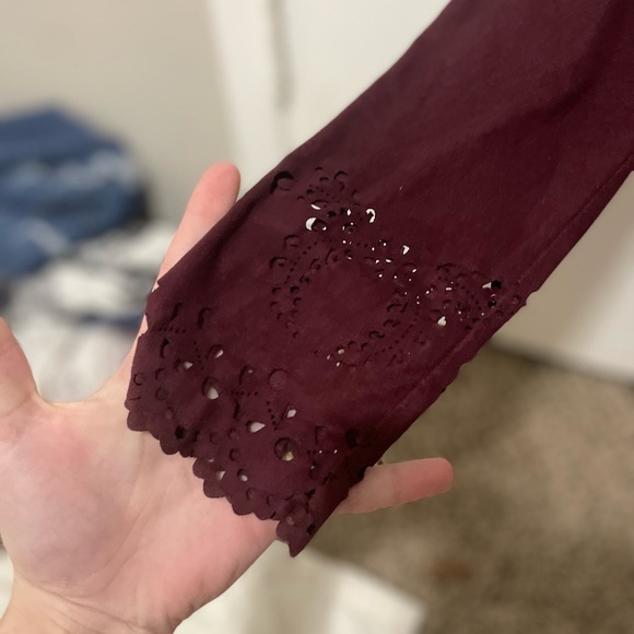 Size small - Picture 3 of 5